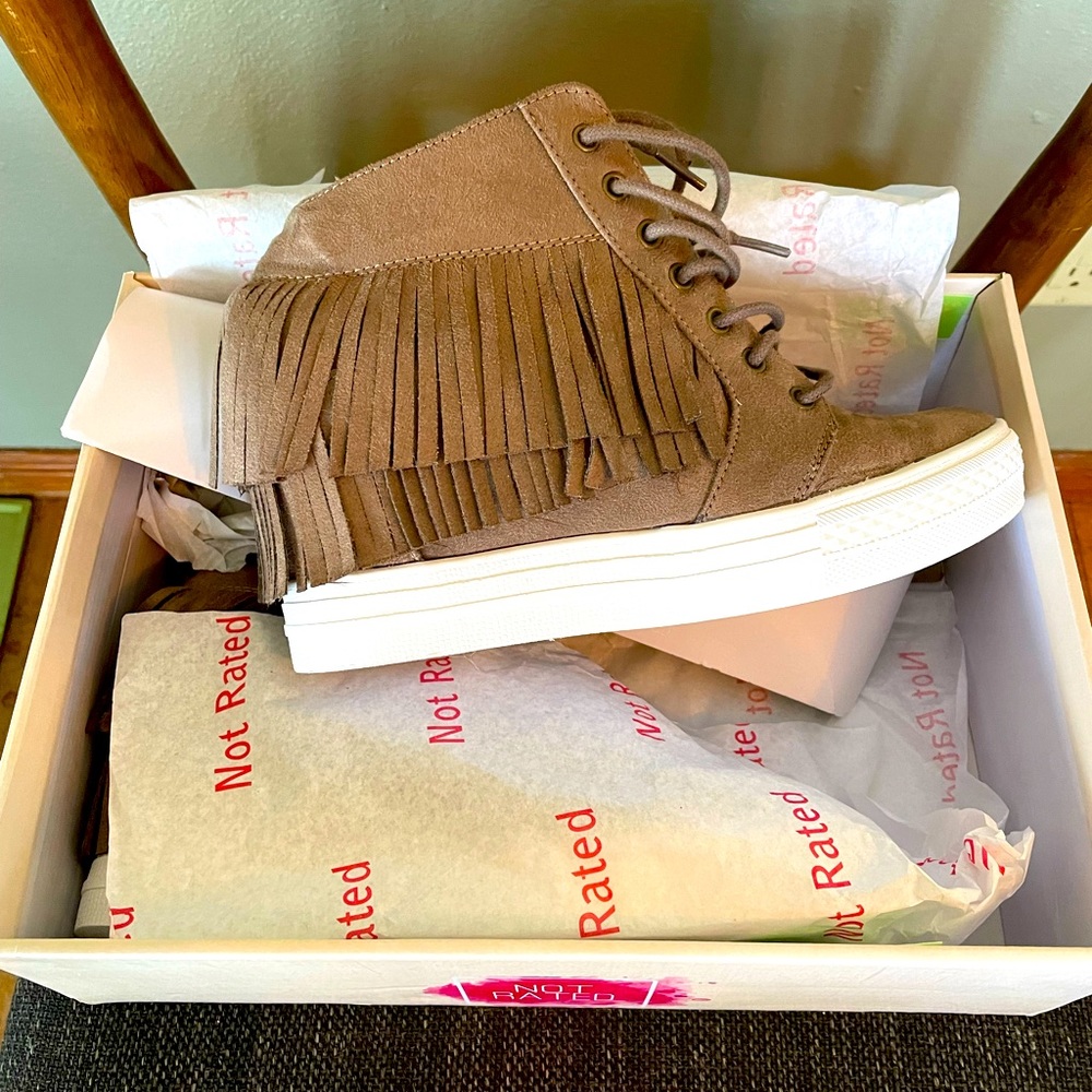 Brand new not rated wedge fringe sneakers